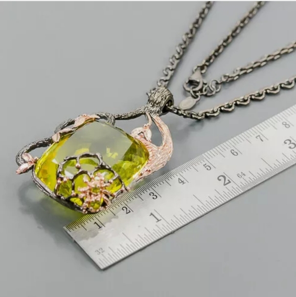 HOST PICK! HUGE 43.4k Yellow Quartz w/Peridot Spider Sterling & Rhodium 18" - Picture 6 of 15